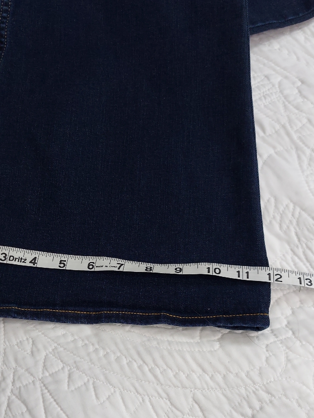 Arizona Jean Company Stretchy Boot Cut Flared Jeans, Size 24 Juniors, Like New - Picture 9 of 9